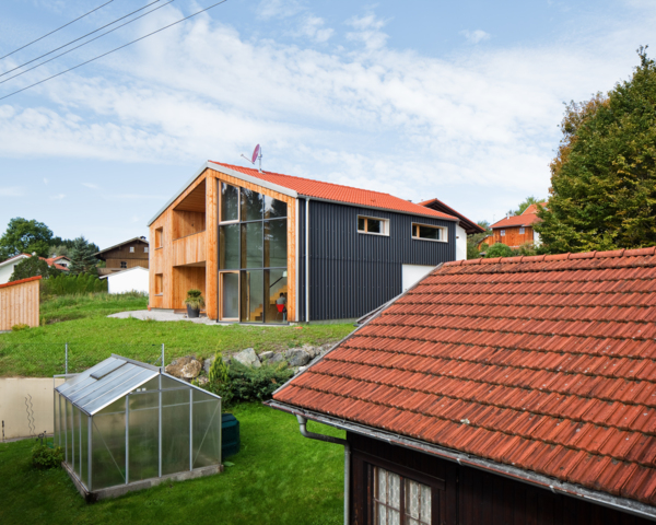 Mehrfamilienhaus BRA